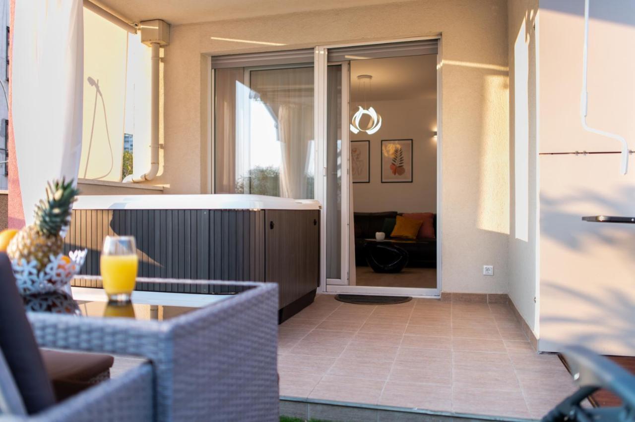 Salvia Apartment With Private Jacuzzi سبليت المظهر الخارجي الصورة