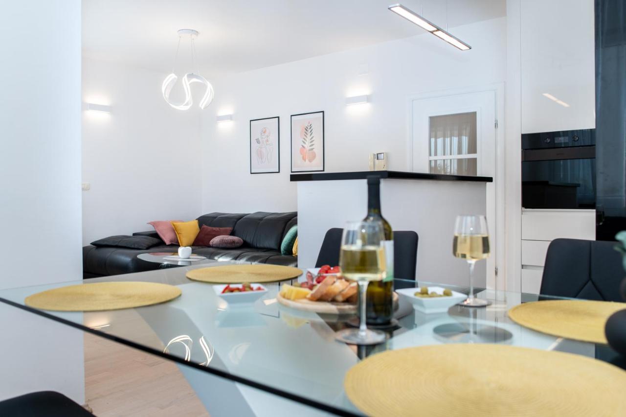 Salvia Apartment With Private Jacuzzi سبليت المظهر الخارجي الصورة