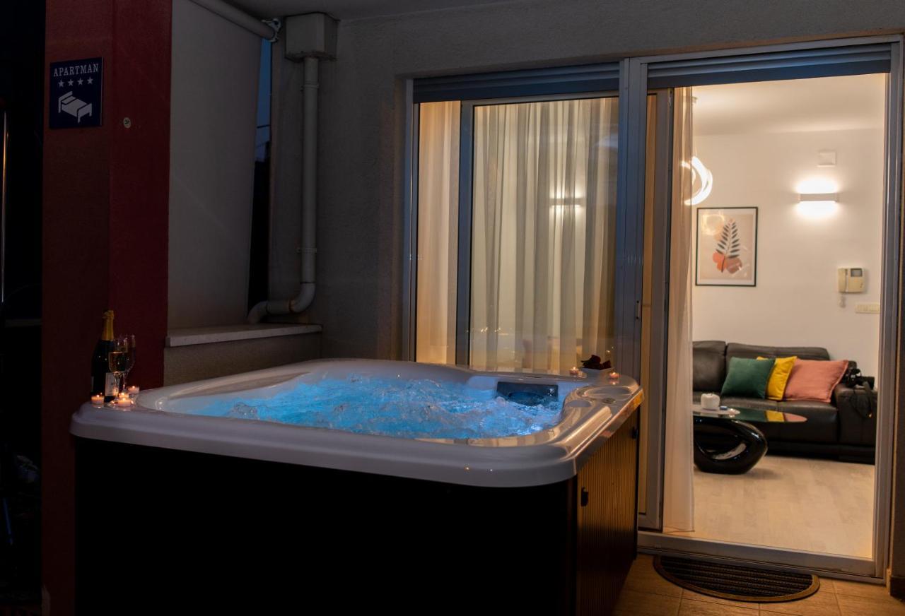Salvia Apartment With Private Jacuzzi سبليت المظهر الخارجي الصورة