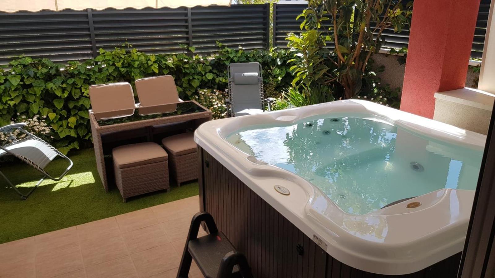 Salvia Apartment With Private Jacuzzi سبليت المظهر الخارجي الصورة